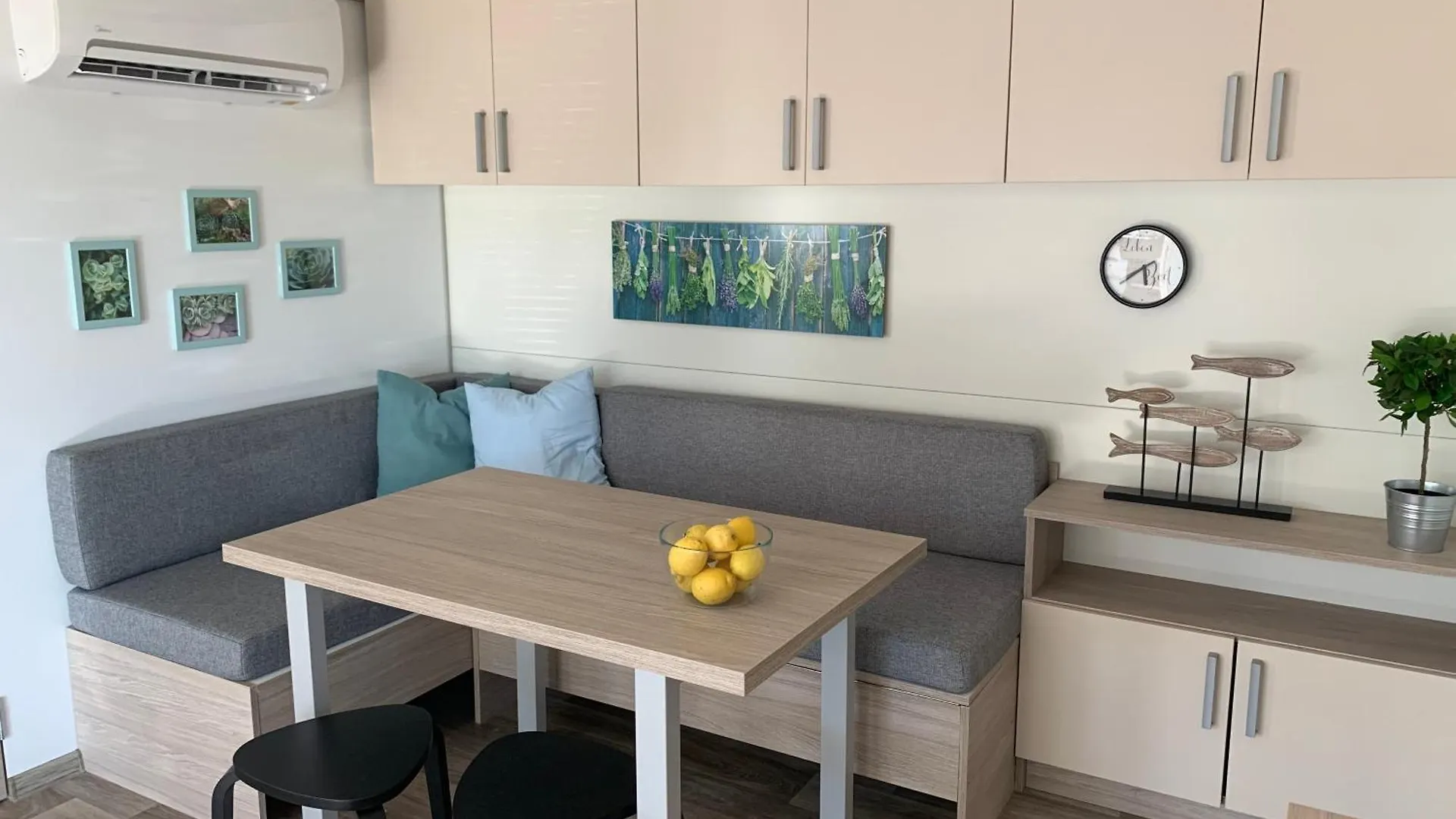 Mobile Home M&M Drage 0*,